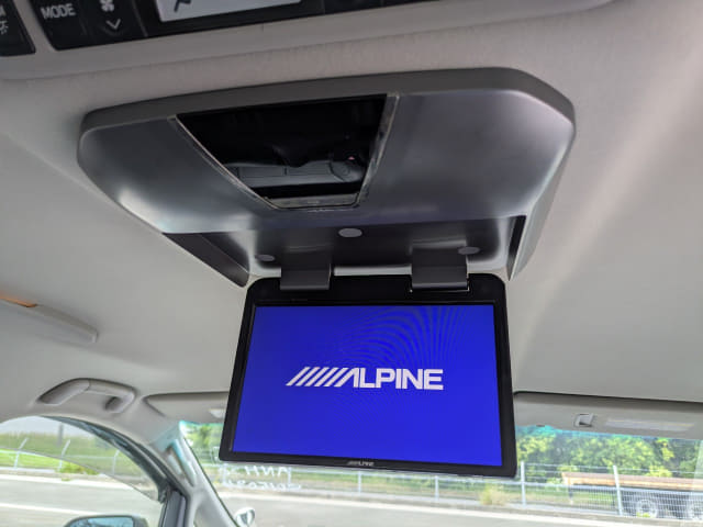 TOYOTA Vellfire thumbnail 32