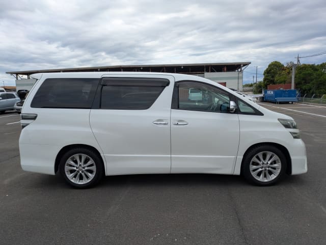 TOYOTA Vellfire thumbnail 6