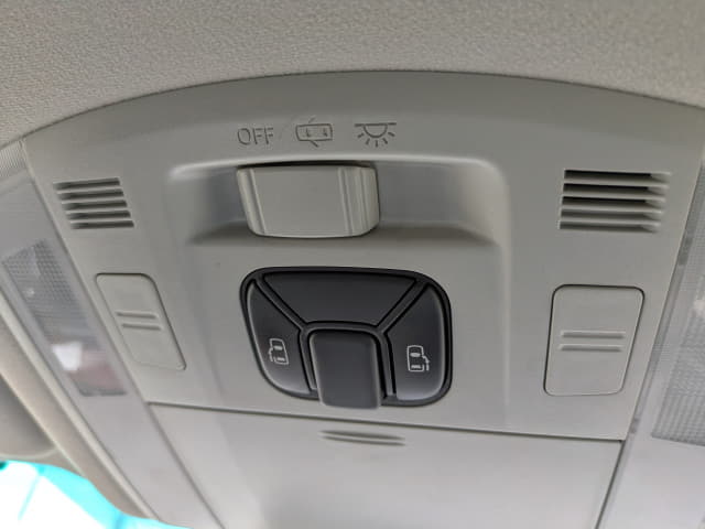 TOYOTA Vellfire thumbnail 45