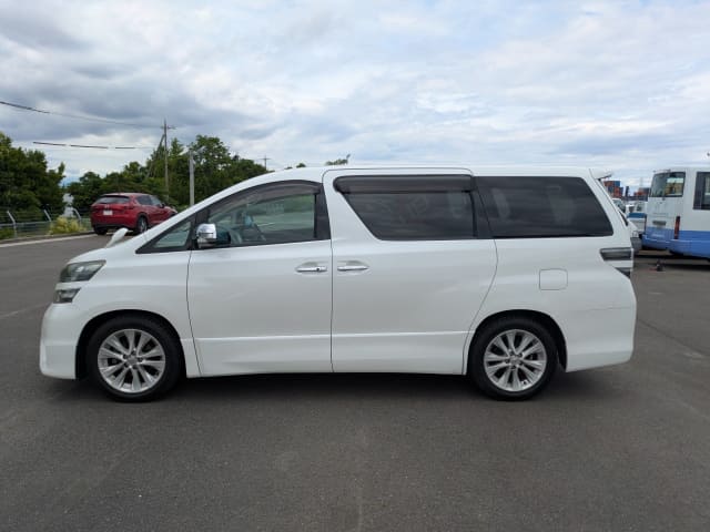 TOYOTA Vellfire thumbnail 2