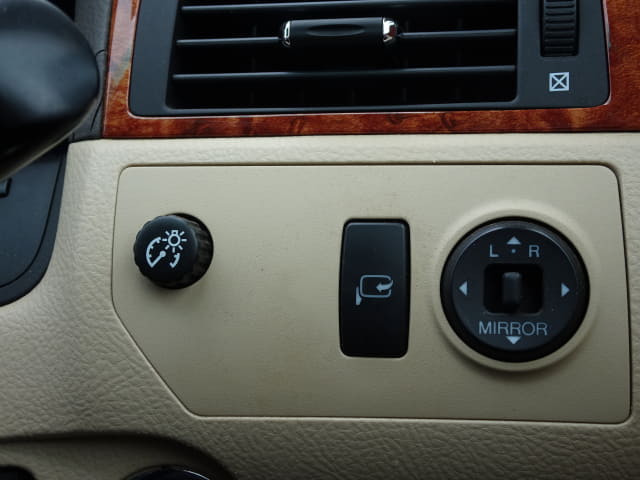 TOYOTA Crown thumbnail 44