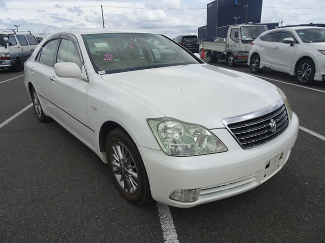 TOYOTA Crown thumbnail 7