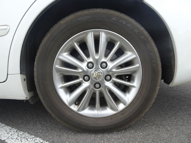 TOYOTA Crown thumbnail 10