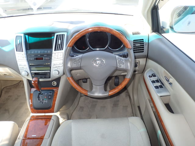 TOYOTA Harrier thumbnail 31