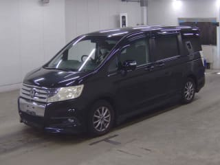 2010 HONDA Step WGN