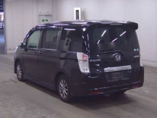 2010 HONDA Step WGN