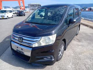 2010 HONDA Step WGN