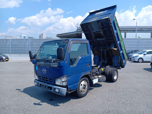 MAZDA Titan;