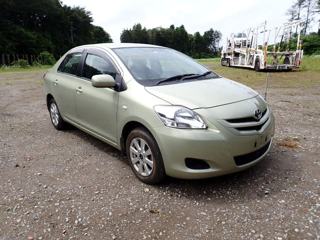 TOYOTA Belta thumbnail 7