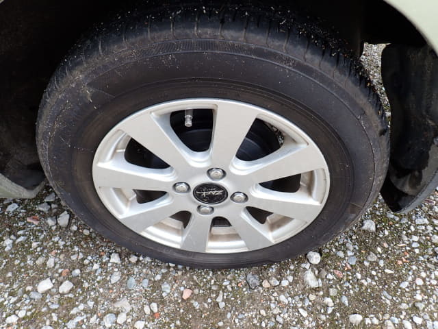 TOYOTA Belta thumbnail 10