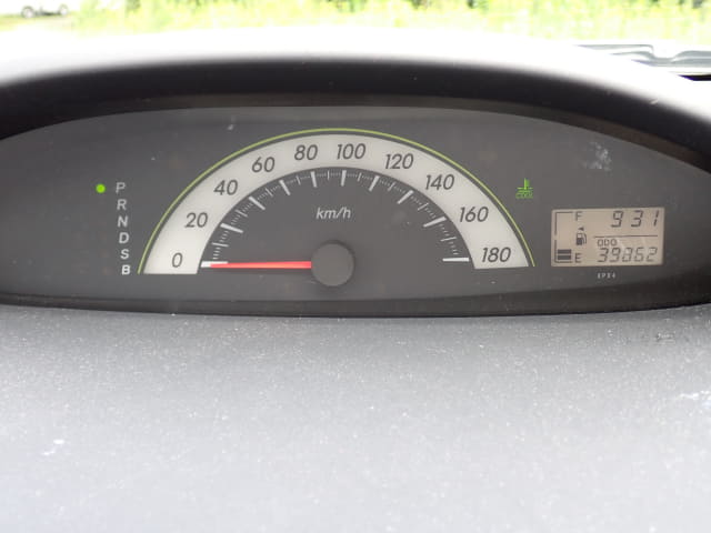 TOYOTA Belta thumbnail 32