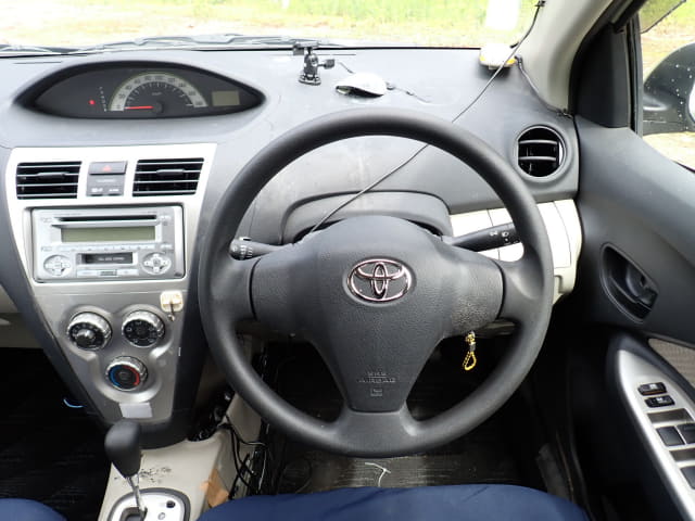 TOYOTA Belta thumbnail 30