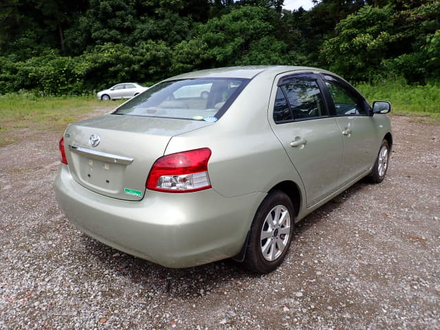 TOYOTA Belta thumbnail 5