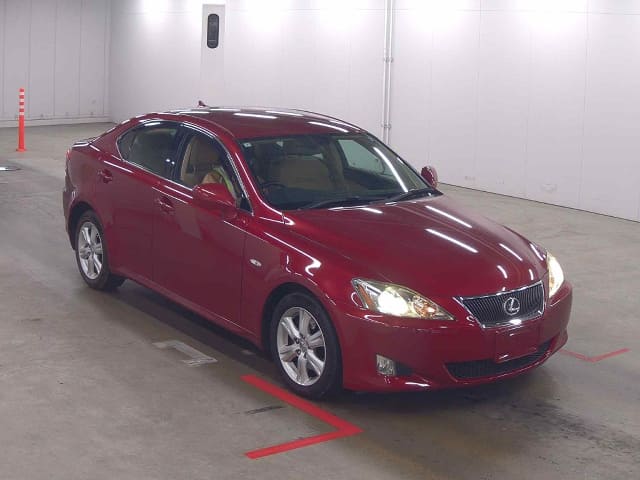 LEXUS IS thumbnail 4