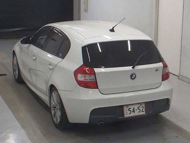 BMW 1 Series thumbnail 4