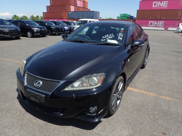 LEXUS IS