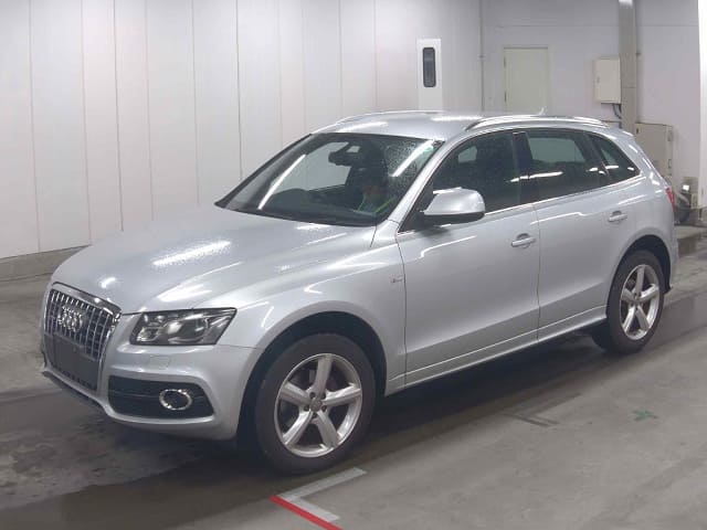 2009 AUDI Q5