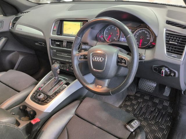 AUDI Q5 thumbnail 3