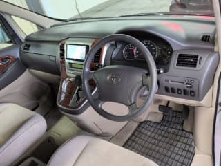 2003 TOYOTA Alphard