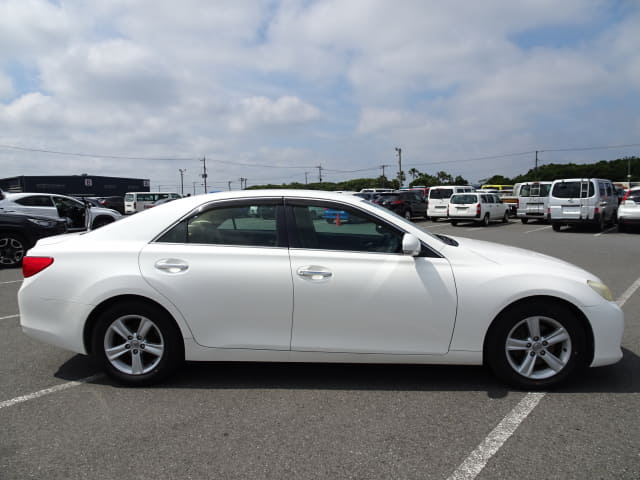 TOYOTA Mark X thumbnail 6