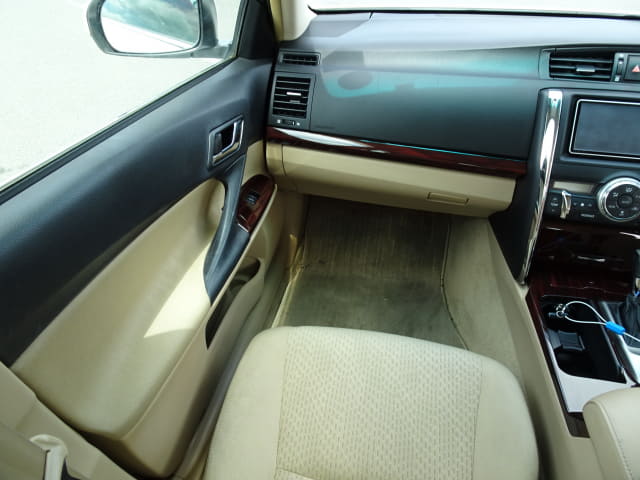 TOYOTA Mark X thumbnail 32
