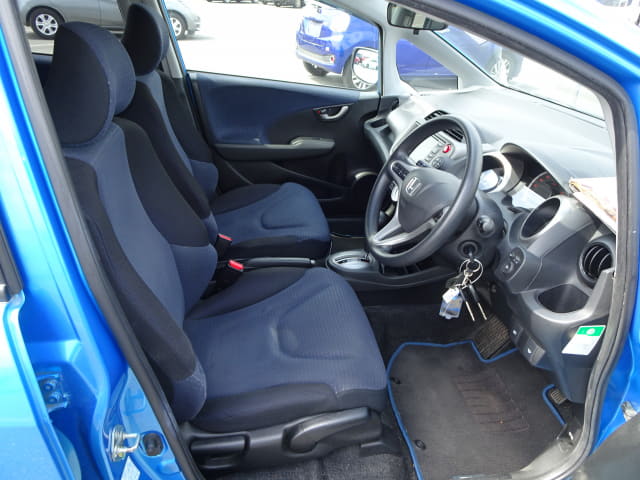 HONDA Fit thumbnail 25