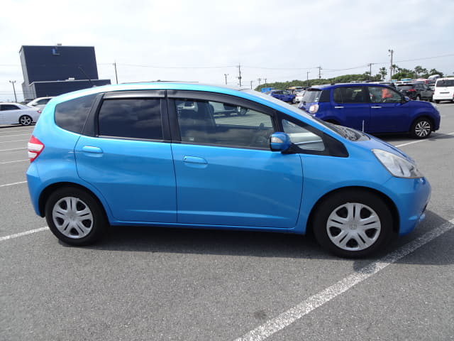 HONDA Fit thumbnail 6