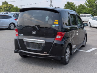 2011 HONDA Freed