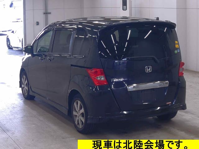 HONDA Freed thumbnail 3