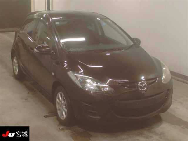 MAZDA Demio