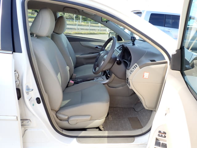 TOYOTA Corolla Axio thumbnail 25