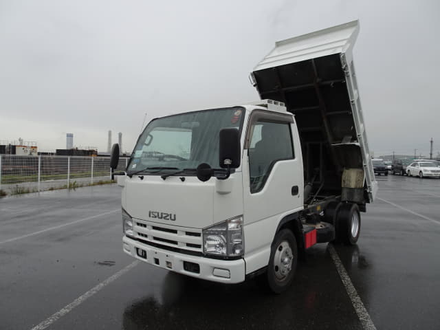 ISUZU Elf Truck