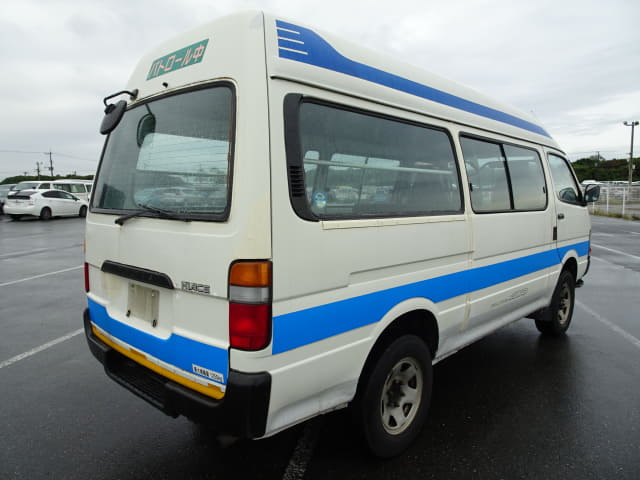 TOYOTA Hiace Van thumbnail 5