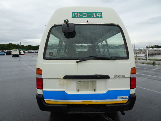 TOYOTA Hiace Van thumbnail 4