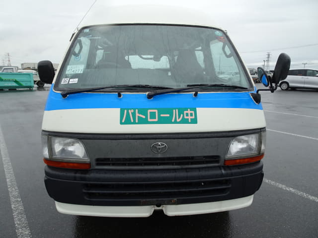 TOYOTA Hiace Van thumbnail 8