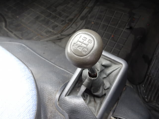 TOYOTA Hiace Van thumbnail 31