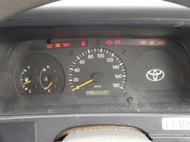 TOYOTA Hiace Van thumbnail 60