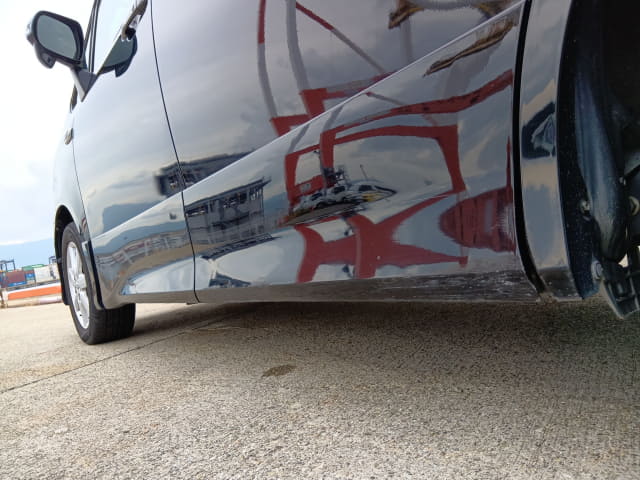TOYOTA Noah thumbnail 19