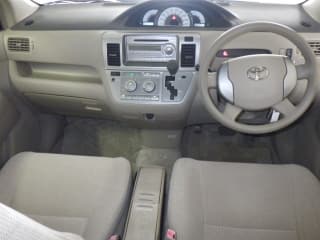 2006 TOYOTA Raum