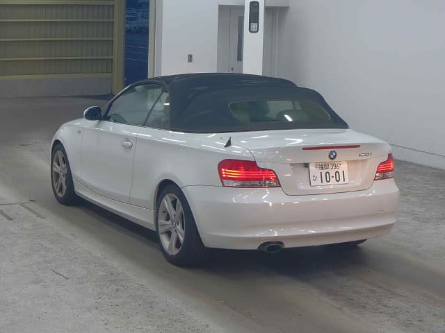 BMW 1 Series thumbnail 3