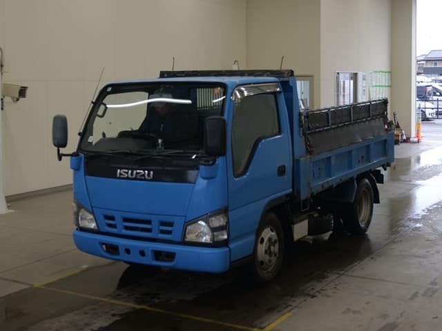 ISUZU Elf Truck