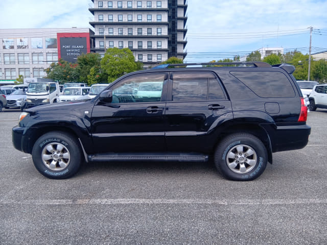 TOYOTA Hilux Surf thumbnail 2