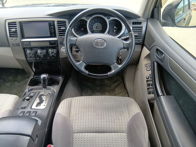 TOYOTA Hilux Surf thumbnail 32