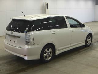 2006 TOYOTA Wish