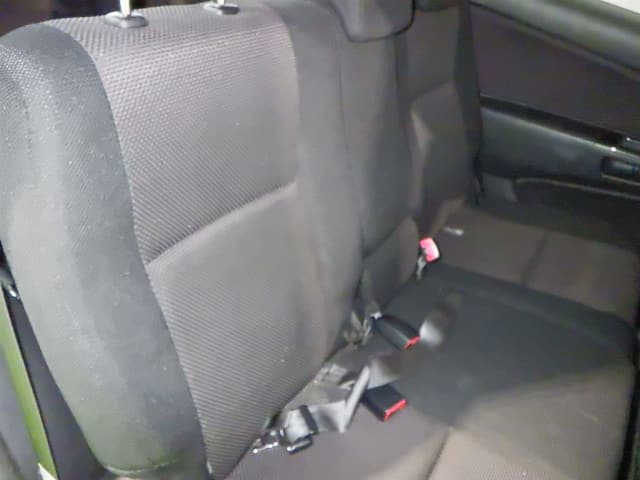 TOYOTA Wish thumbnail 5