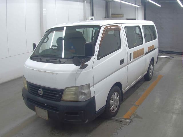 NISSAN Caravan Coach