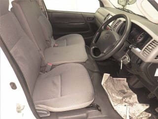 2005 TOYOTA Hiace Van