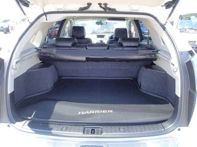 TOYOTA Harrier thumbnail 28