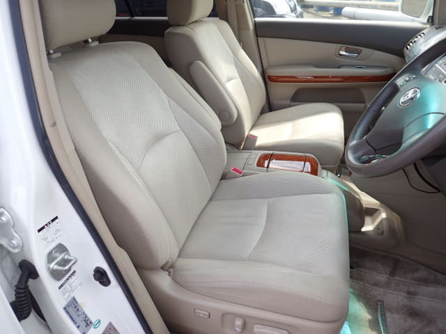 TOYOTA Harrier thumbnail 25