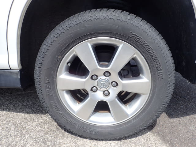 TOYOTA Harrier thumbnail 10
